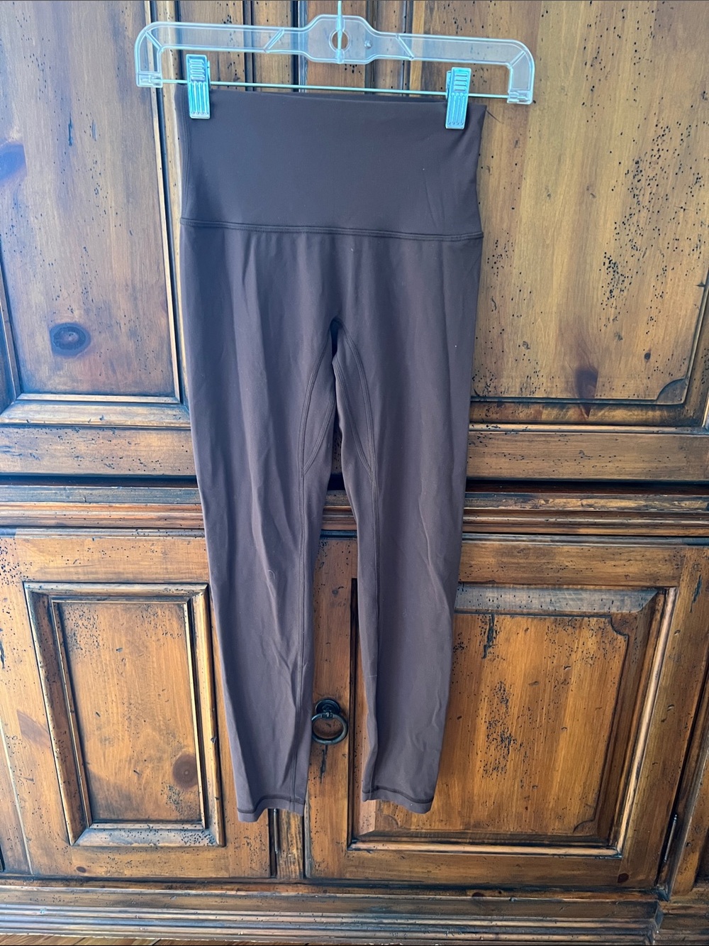 Aritzia Golden BUTTER Cheeky Infiniye High-Waist Brown Workout Leggings